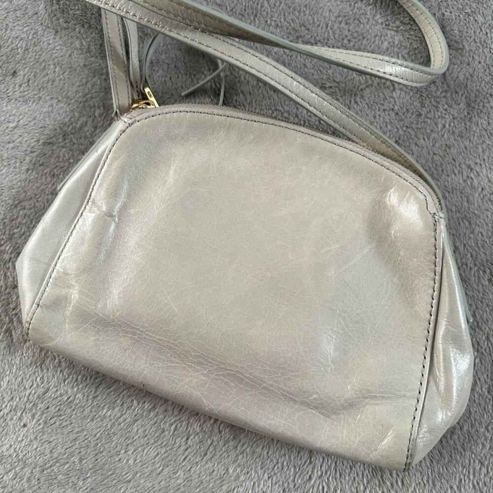 Hobo International Light Gray Nash Crossbody Bag Purse Leather Handbag - Picture 2 of 6